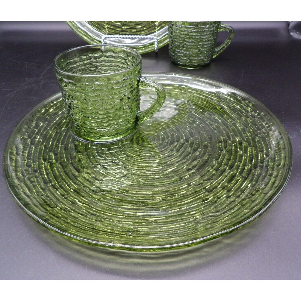Vintage Anchor Hocking Soreno Avocado Green Snack Sets (Lot of 2) - Picture 3 of 7